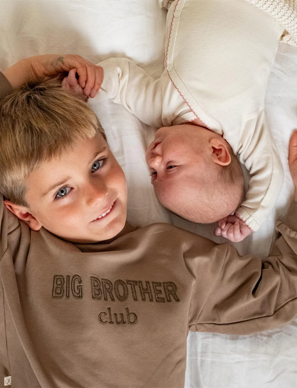 Big Brother Club peysa