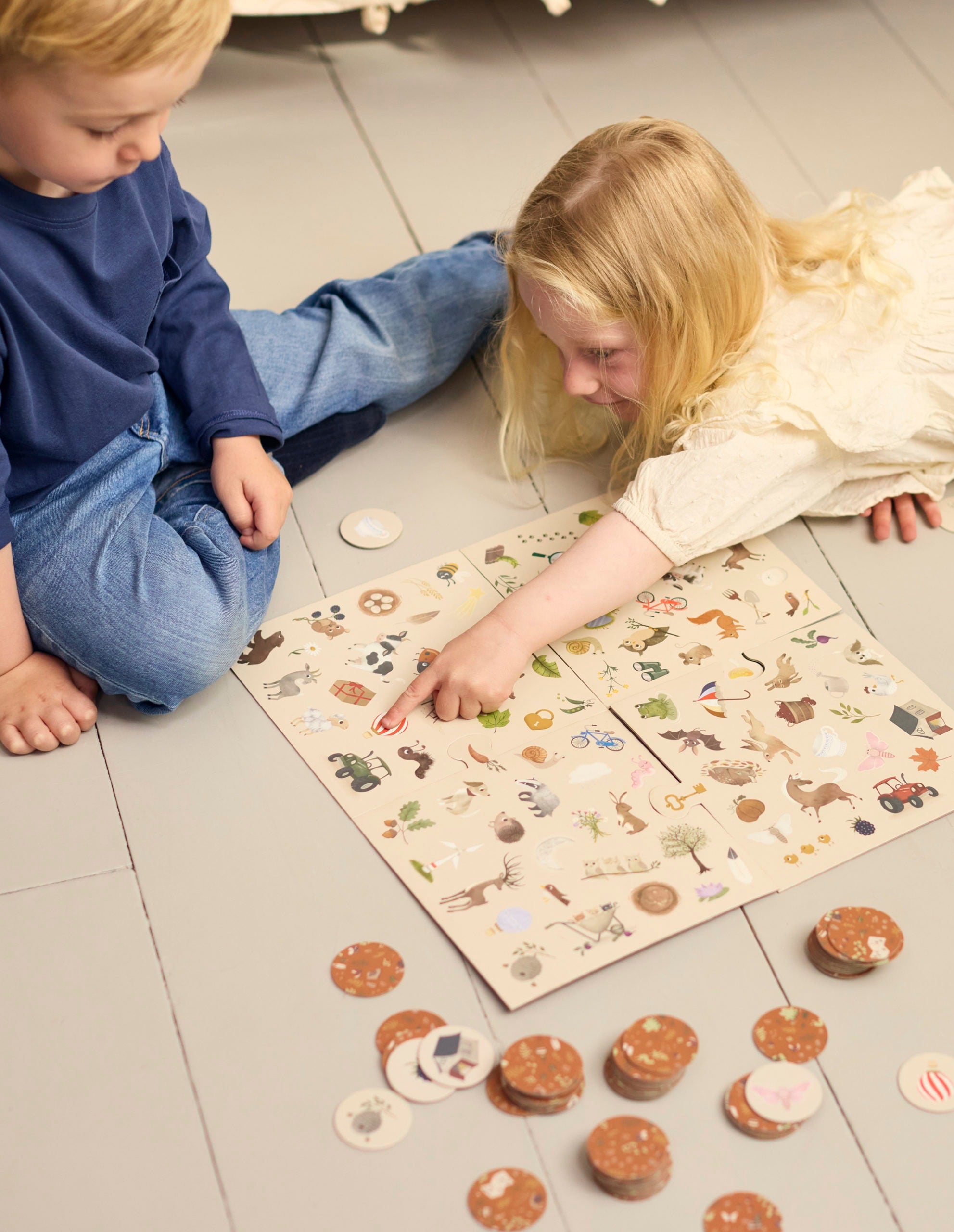 Borðspil - Hver finnur fyrst?