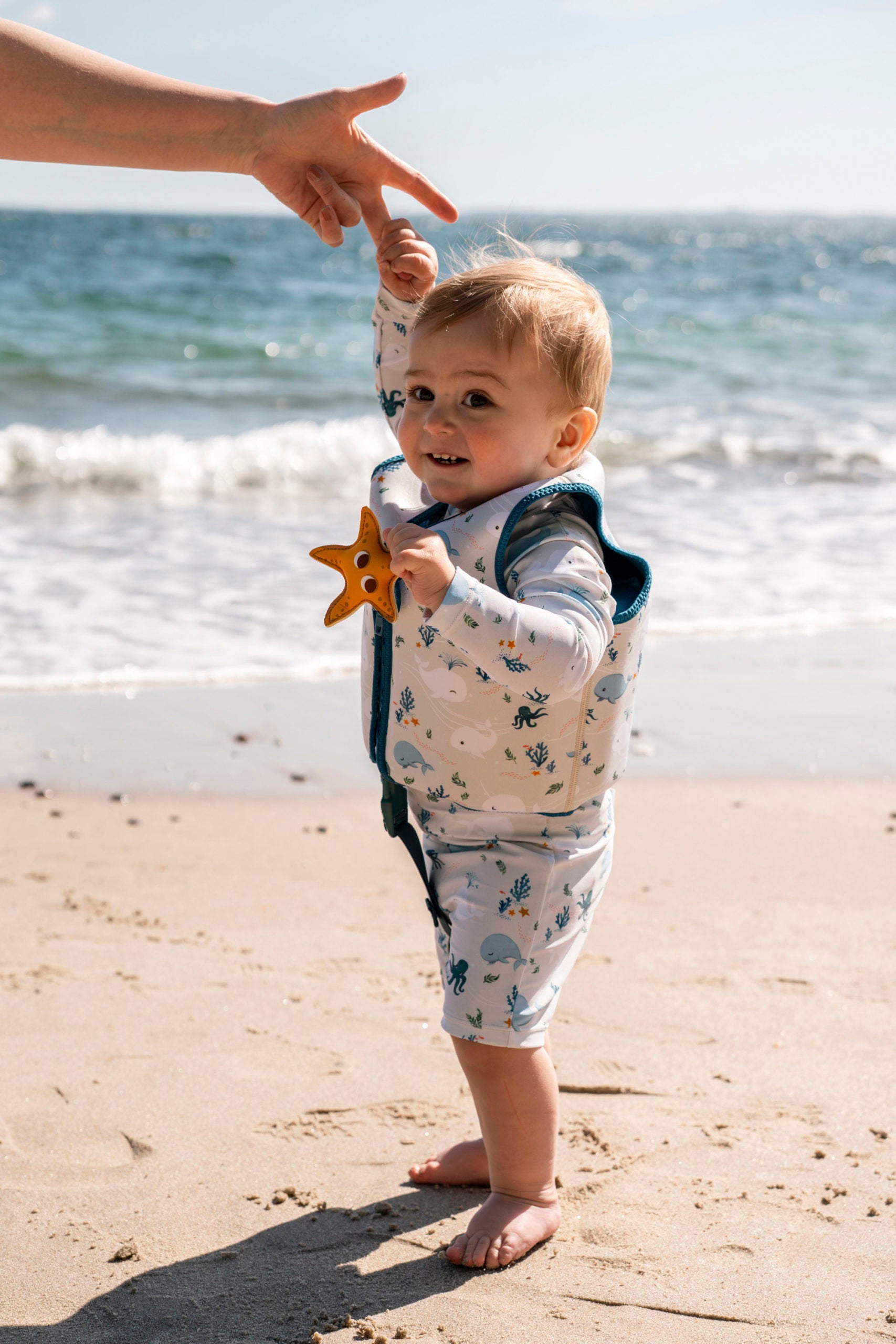 Sundvesti - Whale Tales