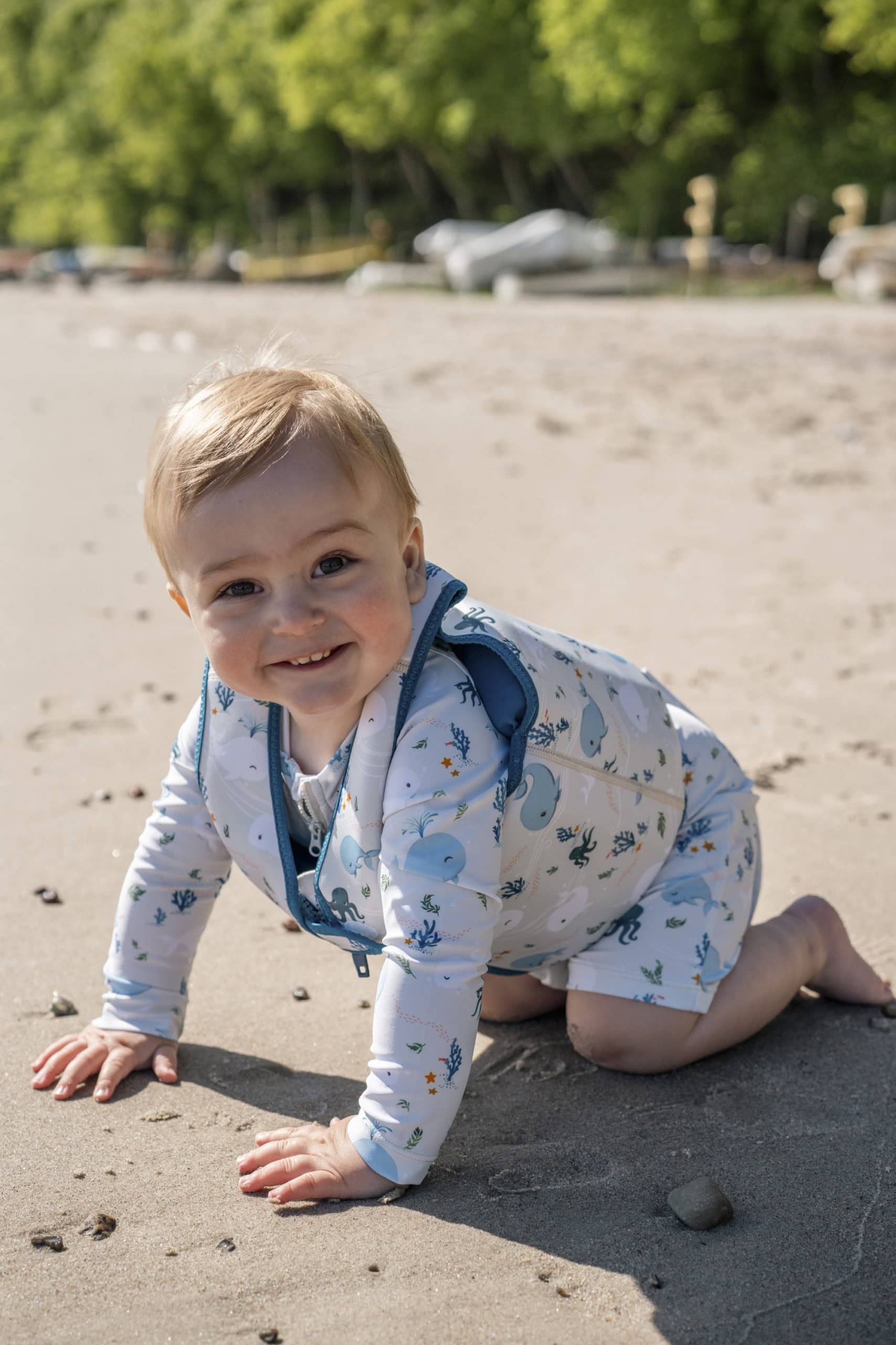 Sundvesti - Whale Tales