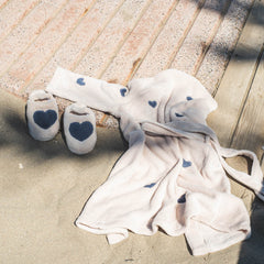 Inniskór - Lots of Love